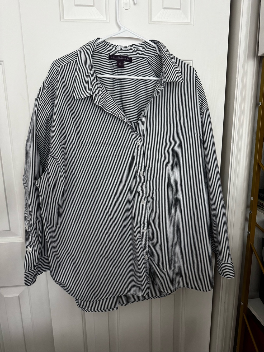 Gloria Vanderbilt Black/charcoal grayish & White Stripe Button-Down Shirt